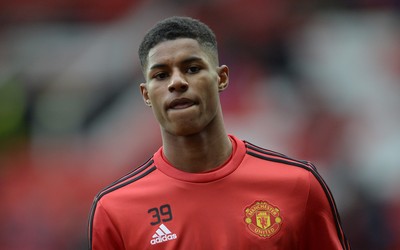 凤凰体育独家-克瓦拉茨赫利亚任意球直接破门锁定冠军